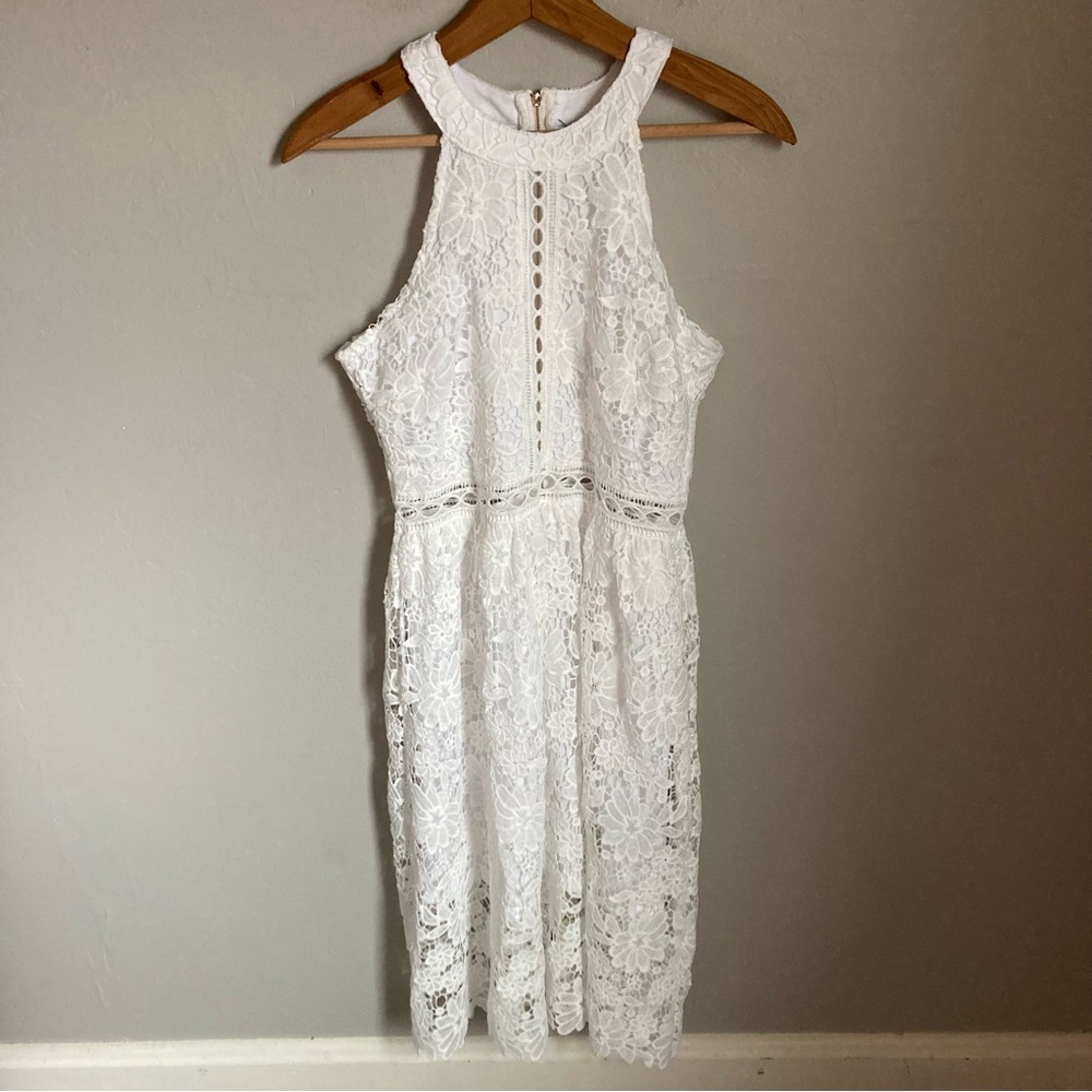 Max + Ash White Lace Dress Size Medium